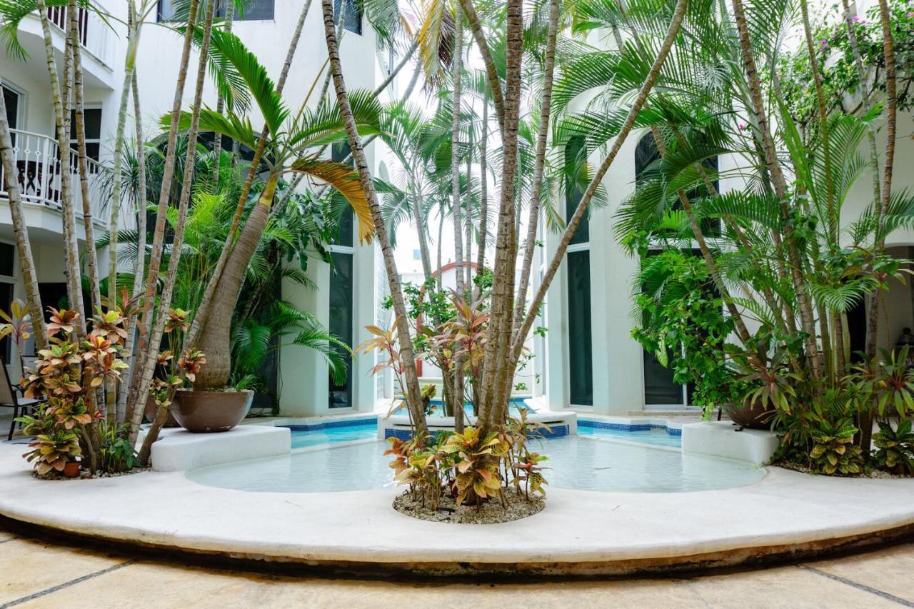 Royal Palms By Bvr Apartment Playa del Carmen Exterior photo